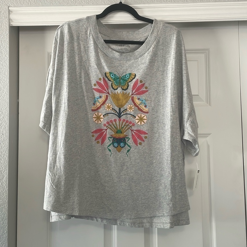 SOLD NWT ANTHROPOLOGIE Mary O’Malley RARE Butterfly Oversized Tee M/L - Picture 5 of 9